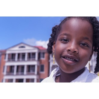 Mattenklopper oorbellen | Gouden mattenklopper oorbellen dames 2