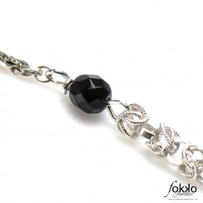 Surinaamse culturele sieraden | winti sieraden | ampuku sieraden