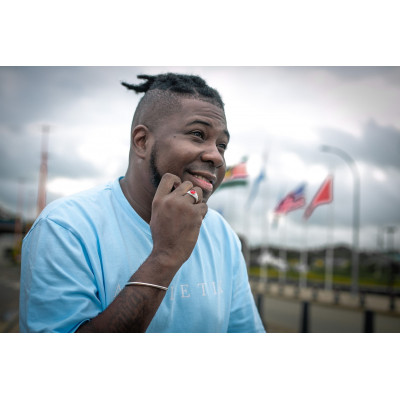 Surinaamse ring rode steen. Surinaamse sieraden. Surinaamse ring.